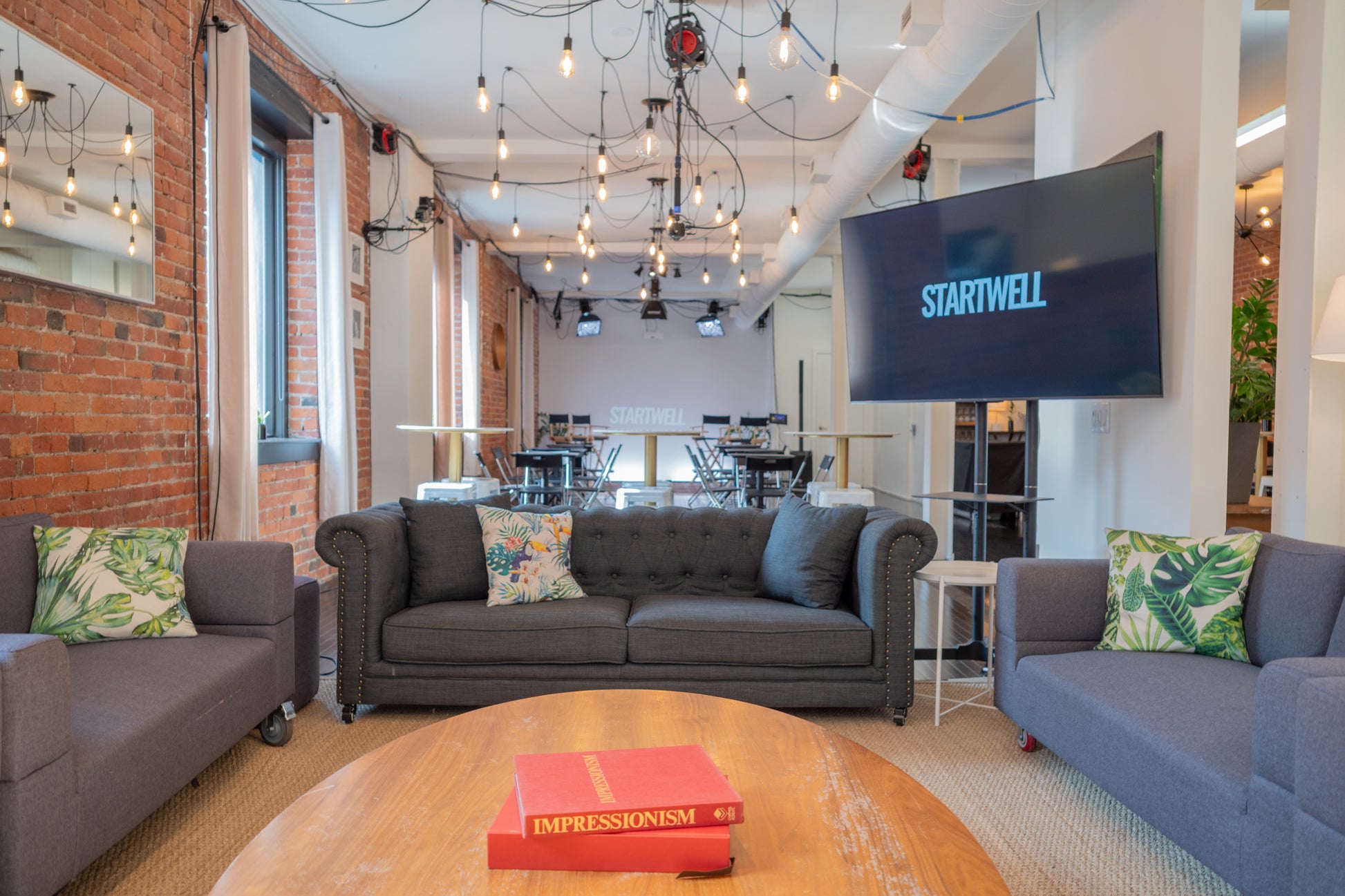 StartWell_Event-Venue_Level-Up_07-2025_cocktail-2.jpg